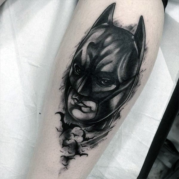 new school黑色的蝙蝠侠和蝙蝠手臂纹身图案