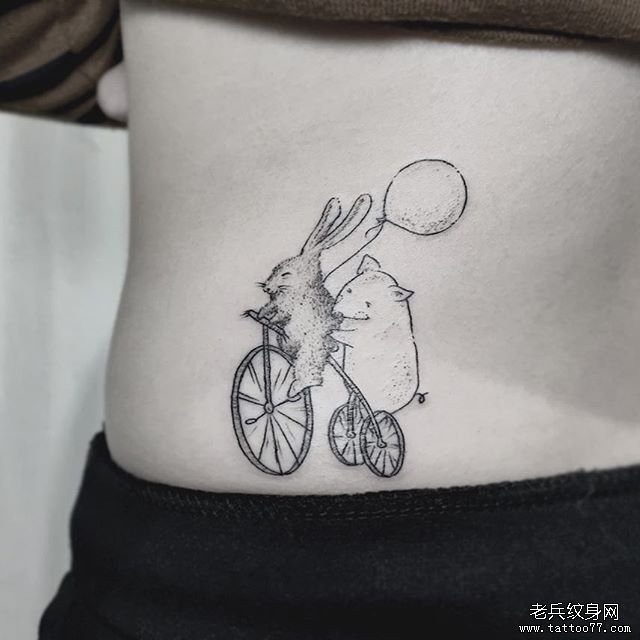 背部兔子老鼠自行车气球卡通线条点刺纹身图案
