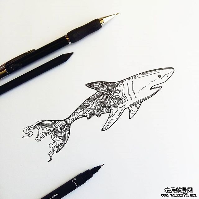 鲨鱼个性线条纹身图案手稿