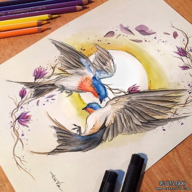 欧美彩色花蕊鸟太阳纹身图案手稿