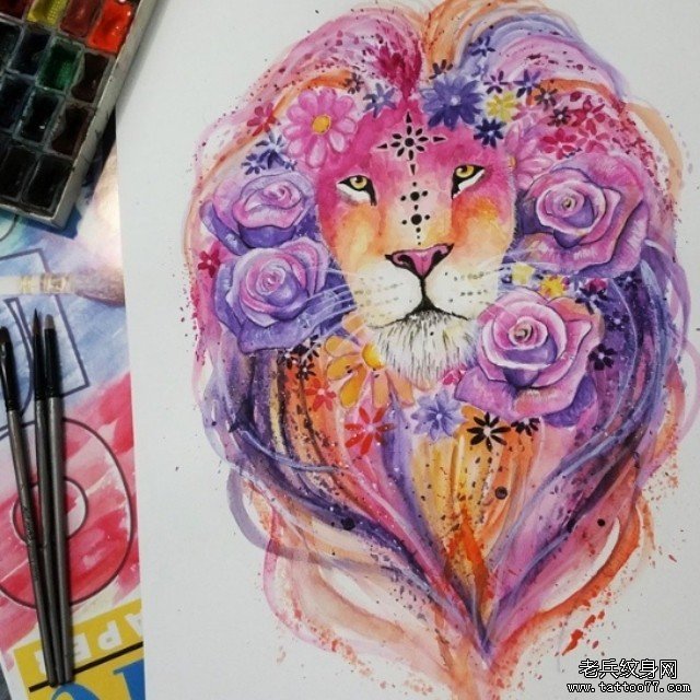 欧美狮子玫瑰泼墨纹身图案手稿