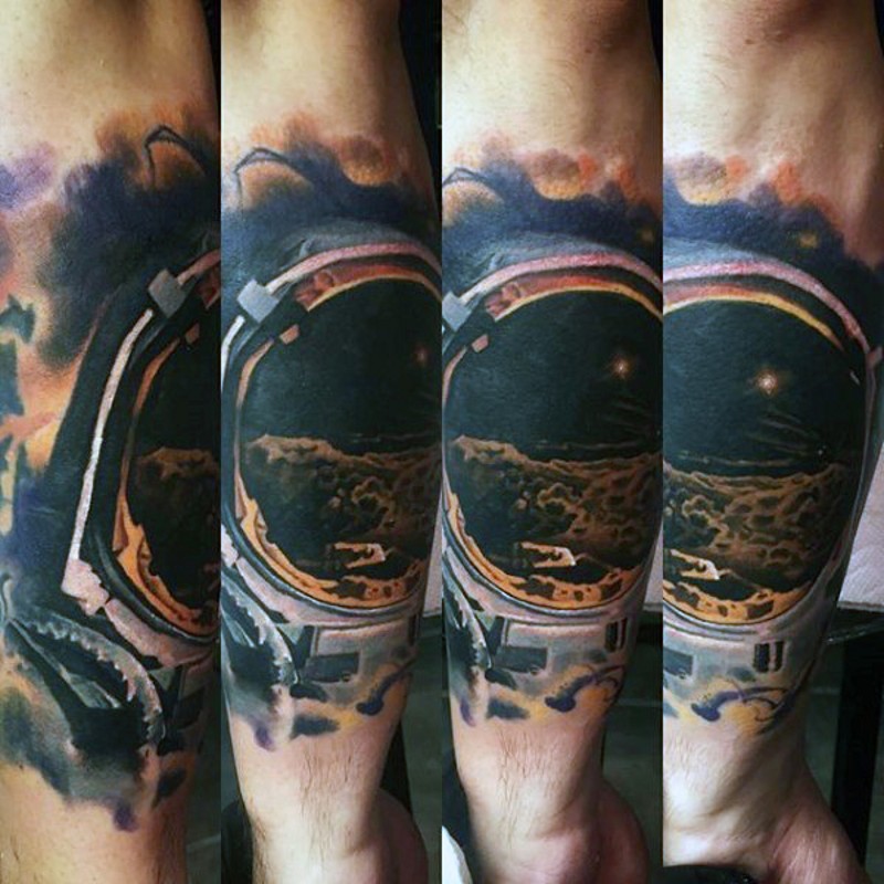手臂3D彩色的宇航员纹身图案