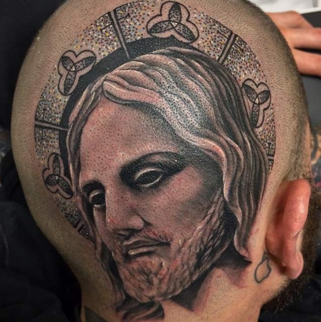 头部华丽的3D神秘耶稣肖像纹身图案