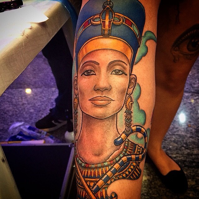 埃及古代女王肖像彩色手臂纹身图案