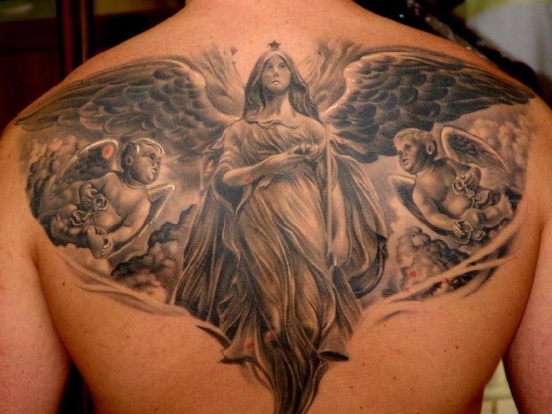 满背黑色的天使雕像纹身图案