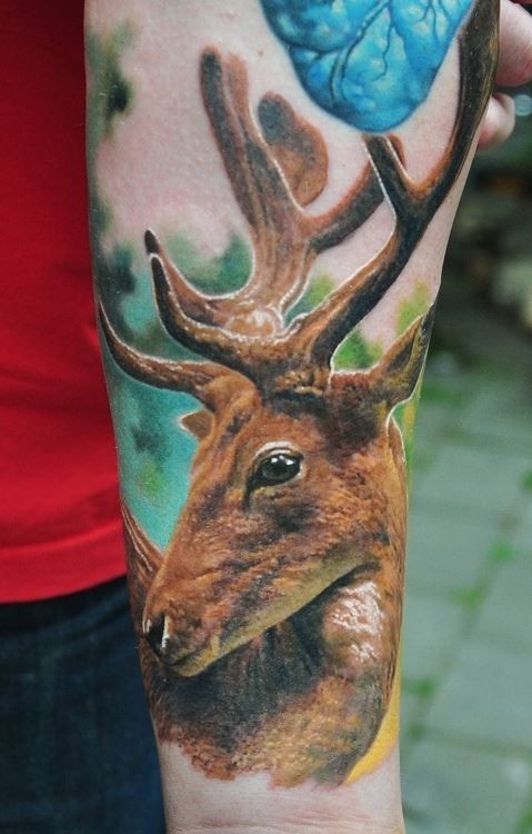 丰富多彩的写实小鹿彩绘手臂纹身图案
