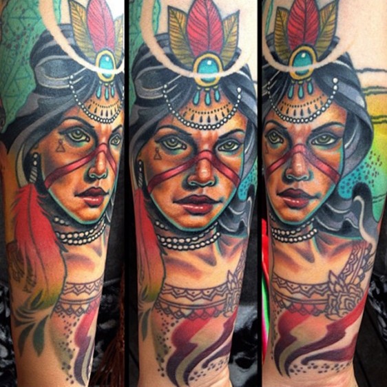 现代风格的美丽部落女性彩色手臂纹身图案