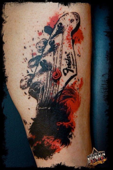小腿彩色的音乐主题抽象纹身图案