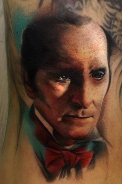 美国总统肖像现实彩色侧肋纹身图案