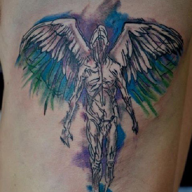 侧肋五彩水墨神秘天使纹身图案