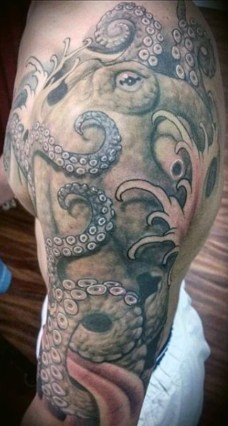 肩部彩绘大章鱼个性纹身图案