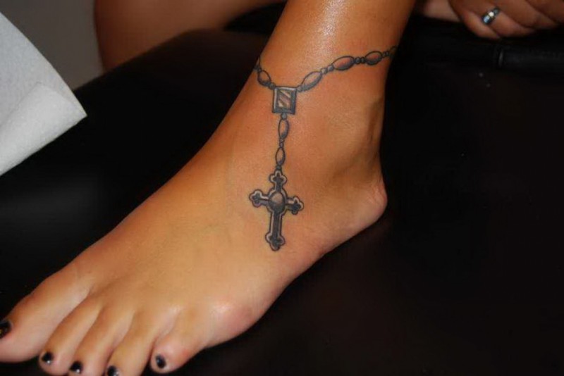 脚踝念珠十字架个性纹身图案
