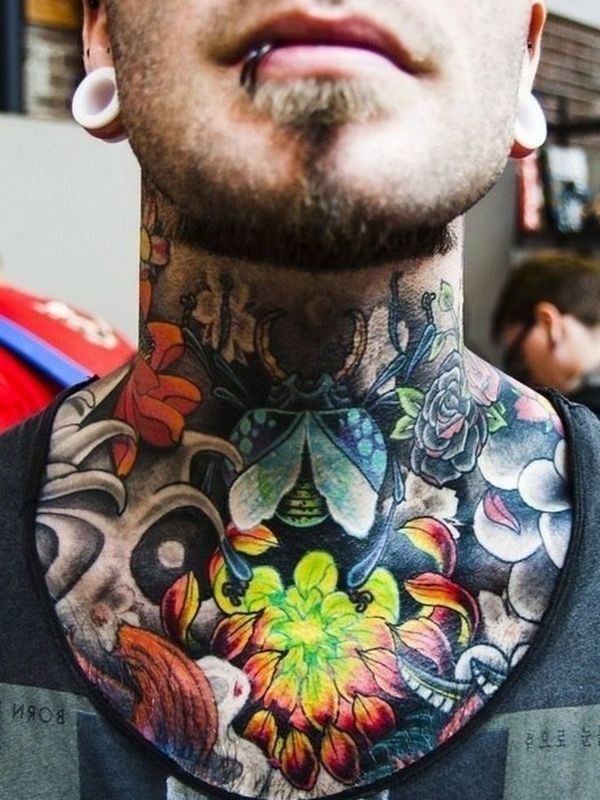 颈部靓丽的彩色菊花个性纹身图案