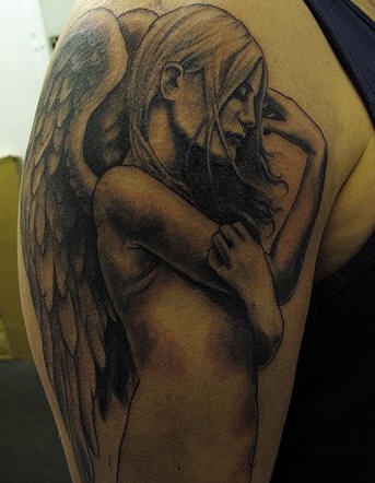 大臂3D天使女孩纹身图案