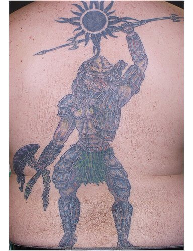 太阳下的铁血战士纹身图案