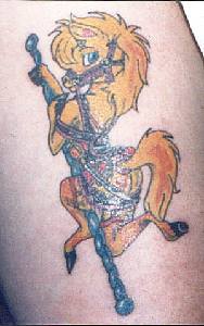 小马跳舞彩色卡通纹身图案