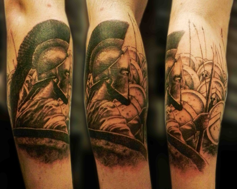 黑灰风格斯巴达勇士手臂纹身图案
