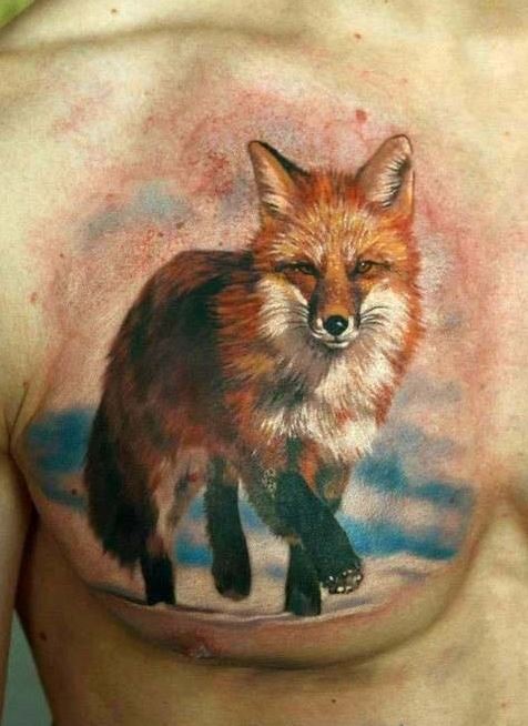 胸部水彩画风格的狐狸纹身图案