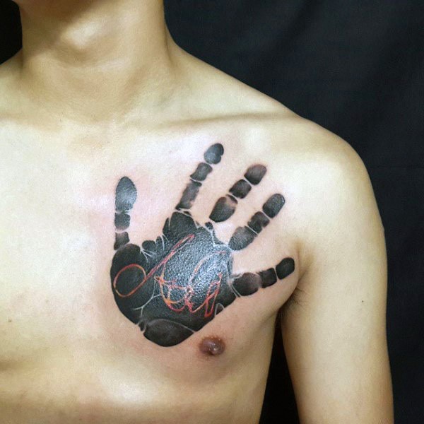 男性胸部壮观的3D黑色手掌印纹身图案