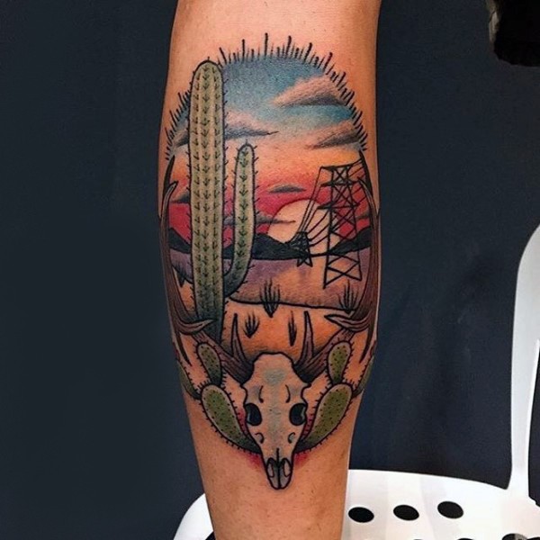 old school小腿彩色沙漠与仙人掌和动物头骨纹身图案