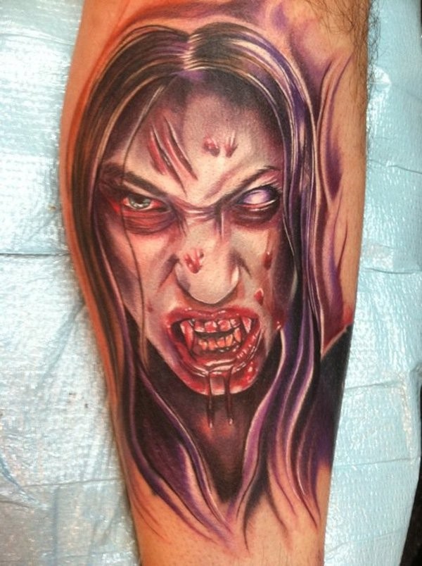 new school手臂惊人的血腥吸血鬼女性纹身图案