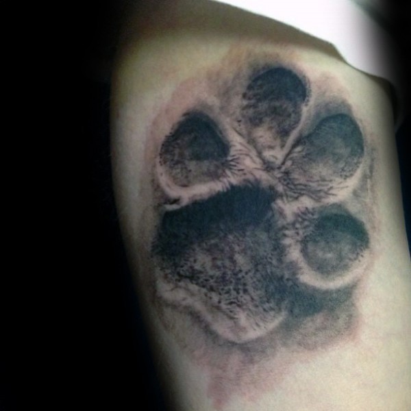 黑灰3D动物爪子印纹身图案