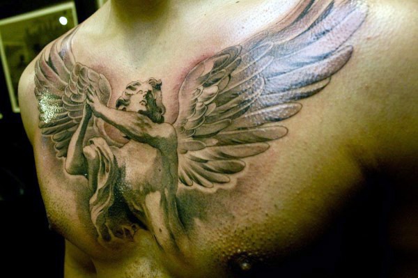 令人难以置信的黑色天使胸部纹身图案