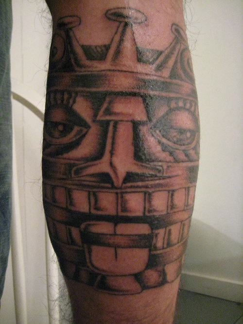 小腿阿兹特克艺术纹身图案