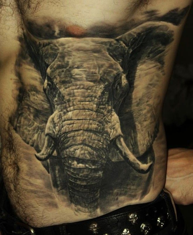 非常逼真的大象侧肋纹身图案