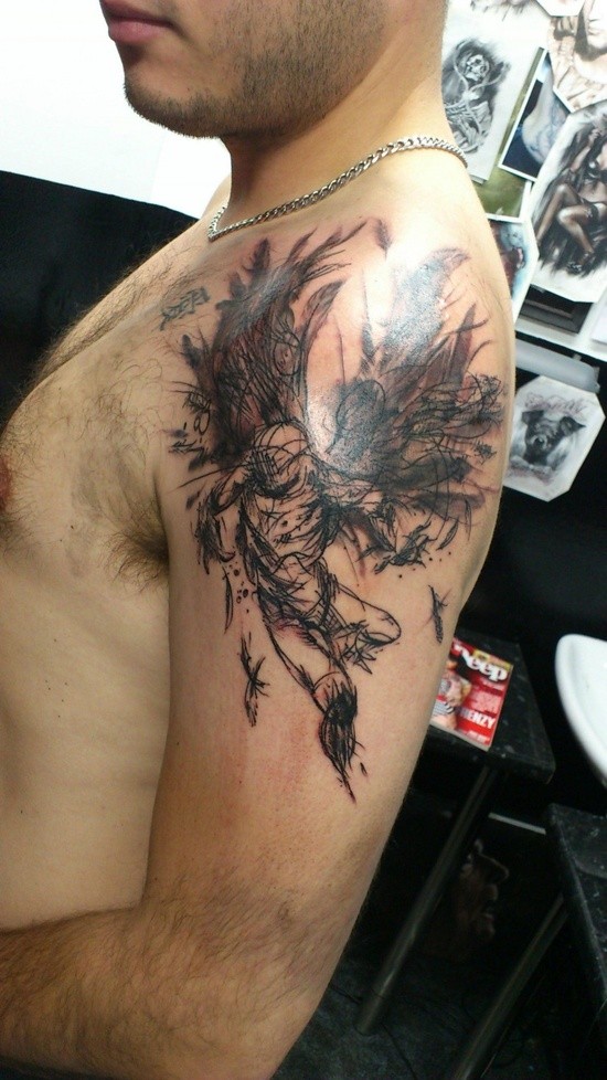 大臂抽象的黑色天使纹身图案