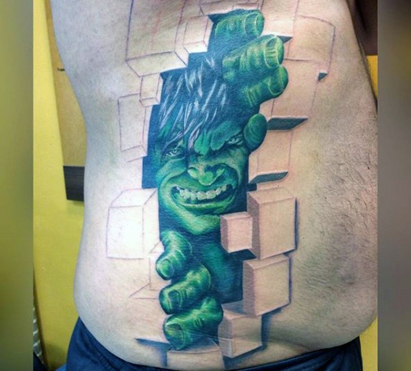 侧肋令人难以置信的3D撕皮绿巨人纹身图案