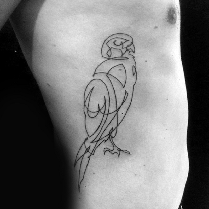 抽象风格黑色线条鹰侧肋纹身图案