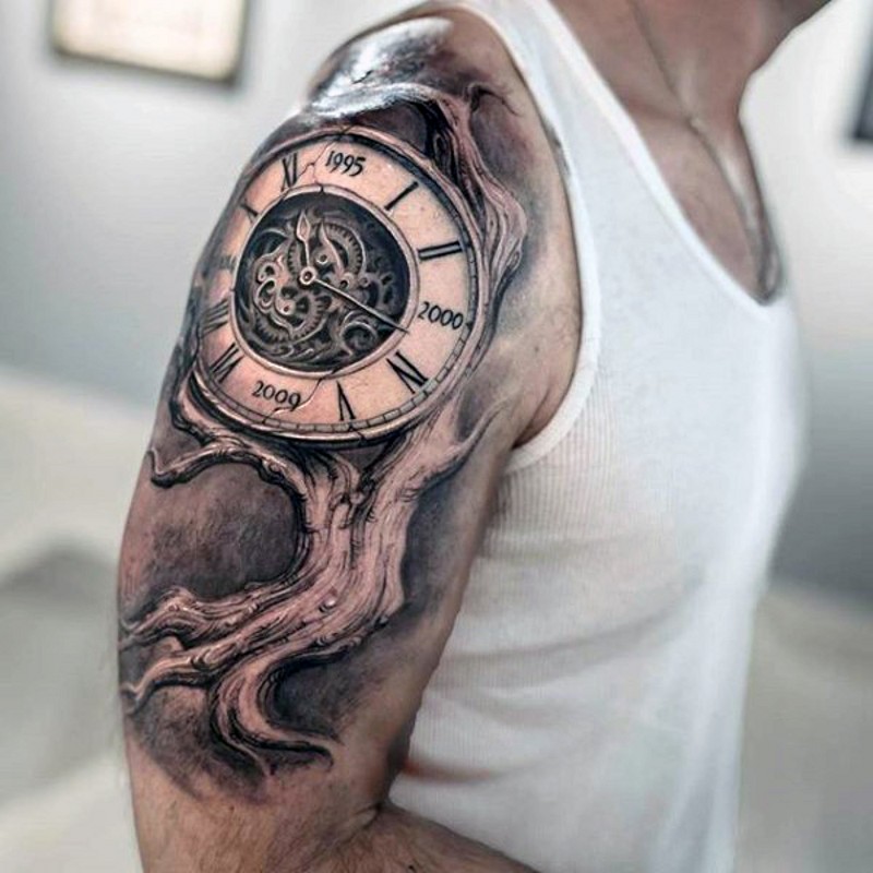 大臂3D黑白时钟和大树纹身图案