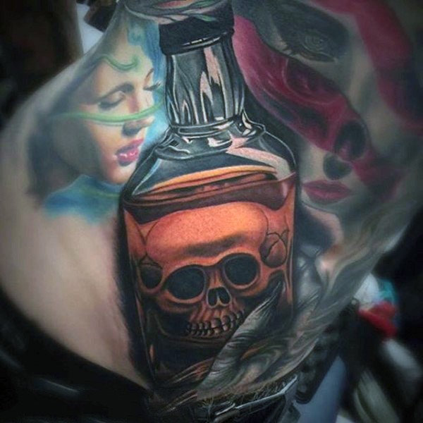 3D逼真的彩色酒瓶与骷髅纹身图案