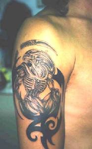 外星生物异形艺术手臂纹身图案