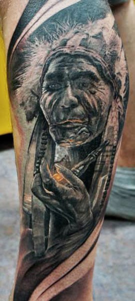 小腿美洲印第安人抽烟管肖像纹身图案