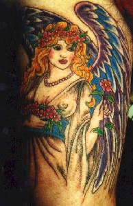 多彩的天使与玫瑰纹身图案