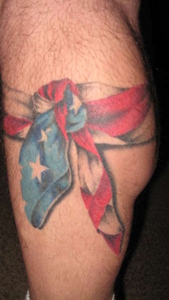 腿部美国国旗打结纹身图案