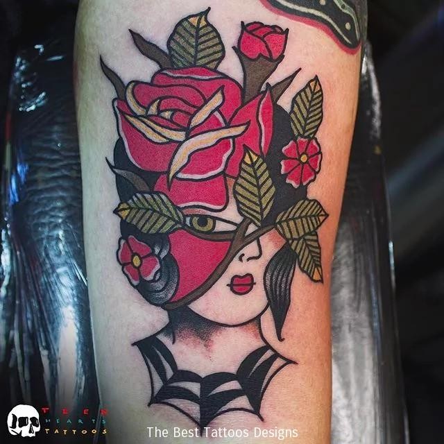 old school彩色女性和玫瑰手臂纹身图案