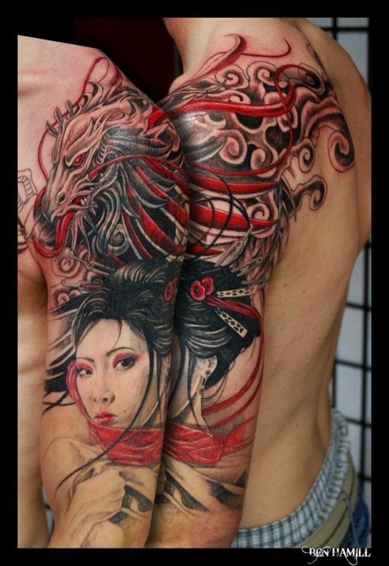 手臂彩色的亚洲艺妓和奇幻龙纹身图案