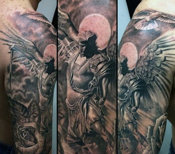 惊人的黑白天使战士与鸽子手臂纹身图案