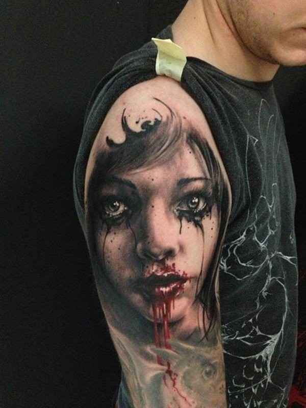 手臂3D风格血腥的女孩肖像彩色纹身图案
