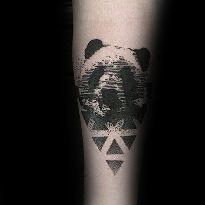 很酷的几何图形与熊猫手臂纹身图案