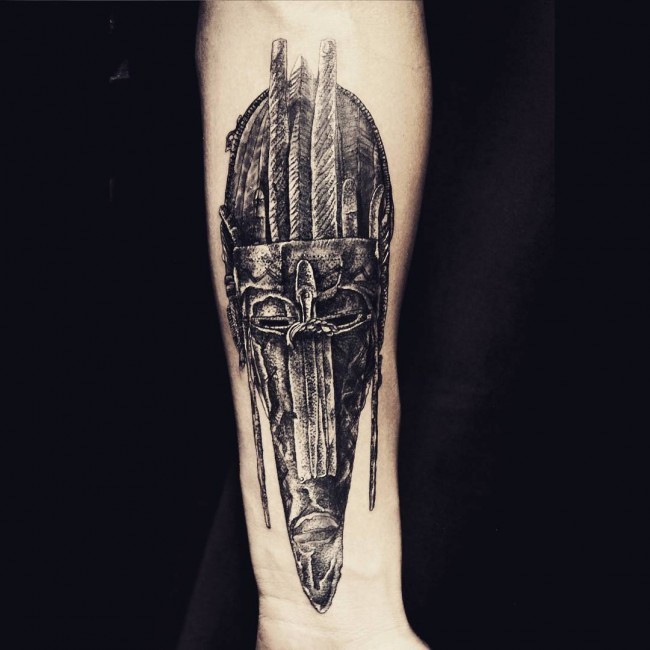 令人毛骨悚然的神秘远古部落面具手臂纹身图案