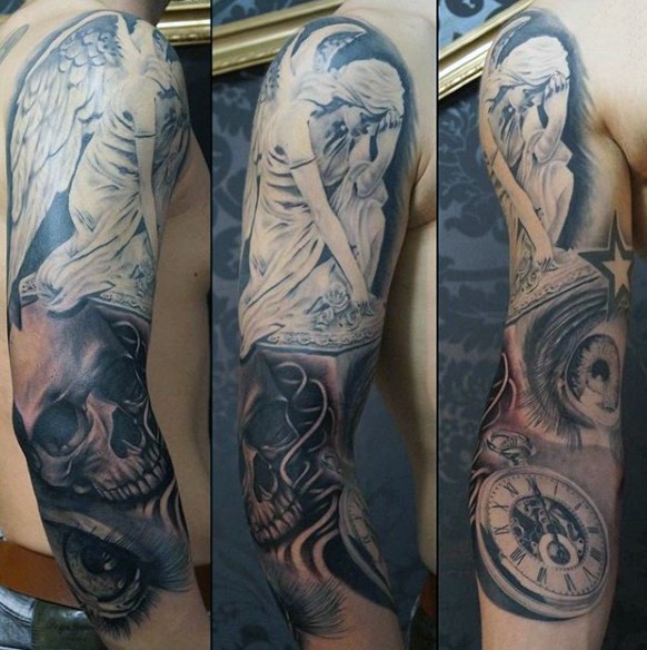 手臂黑白悲伤天使雕像与骷髅时钟纹身图案