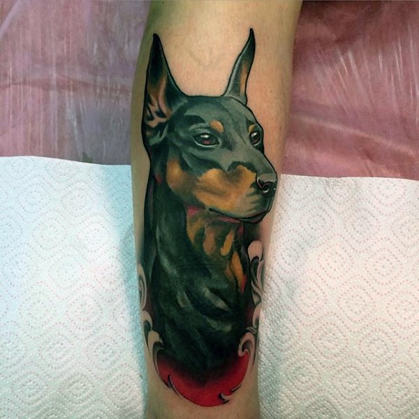 3D逼真的彩色狗头像小腿纹身图案