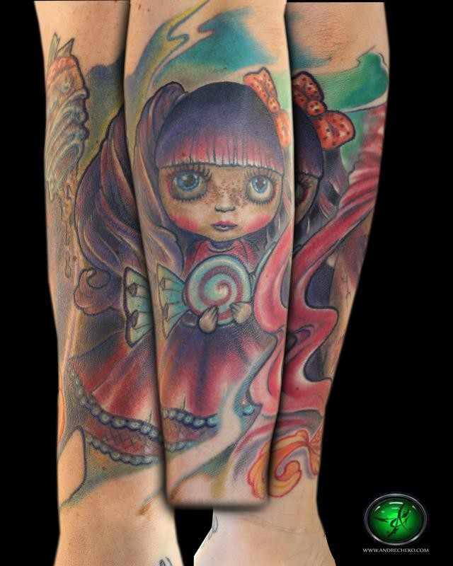 卡通风格可爱的娃娃与糖果彩色手臂纹身图案