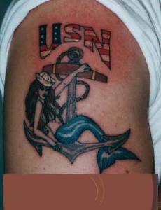 美国海军美人鱼和船锚手臂纹身图案
