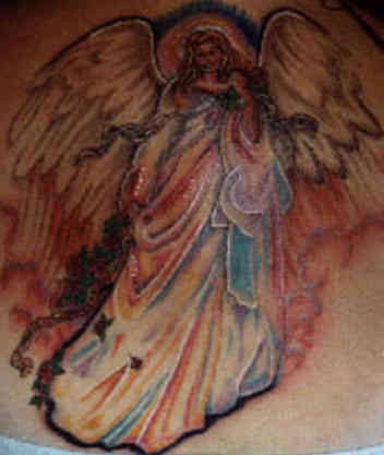 七彩的天使纹身图案