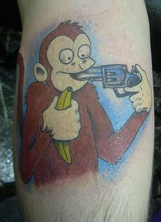 手枪和香蕉猴子卡通彩色纹身图案